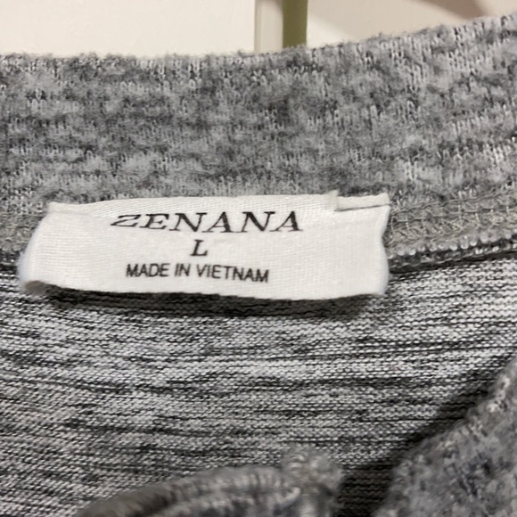 Zenana Fleece heathered gray Boutique pullover top Sz L. Like New Condition. - Picture 3 of 5